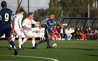 Lucky Ajax behaalt monsteroverwinning bij vv Nederhorst