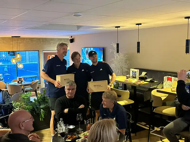 Padel dag 2_Prijsuitreiking Ronald de Boer2